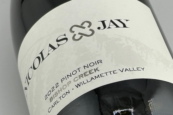 ニコラ・ジェイ / ビッショップ・クリーク・ピノ・ノワール