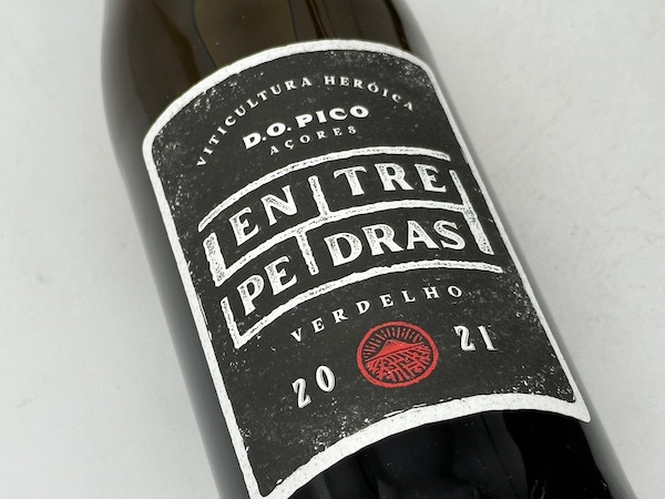 エントレ・ペドラシュ / ピコ　アリント・ドシュ・アソーレス