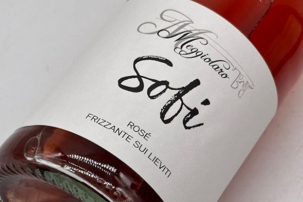 クリスティアーナ・メッジョラーロ / ヴェネト・フリッツァンテ・ロゼ　スイ・リエヴィティ　ソフィ