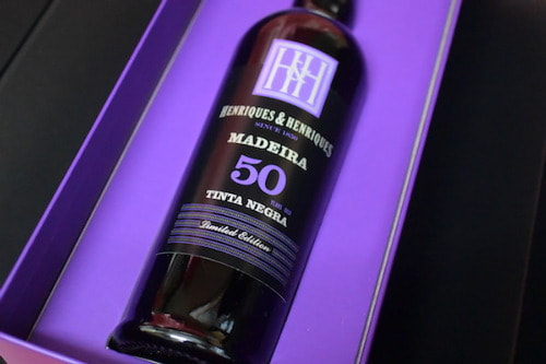 エンリケシュ&エンリケシュ / ティンタ・ネグラ　50年（ドセ：甘口） 20% 500ml