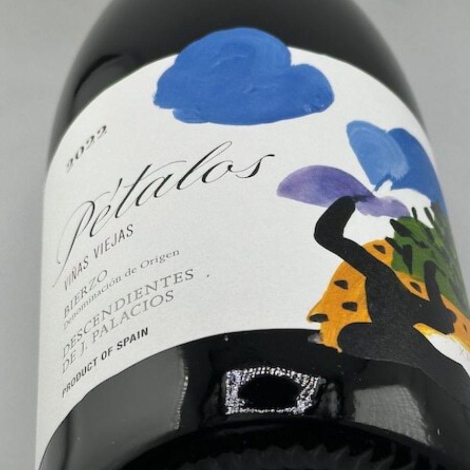 デスセンディエンテス・デ・ホセ・パラシオス / ペタロス [2023]