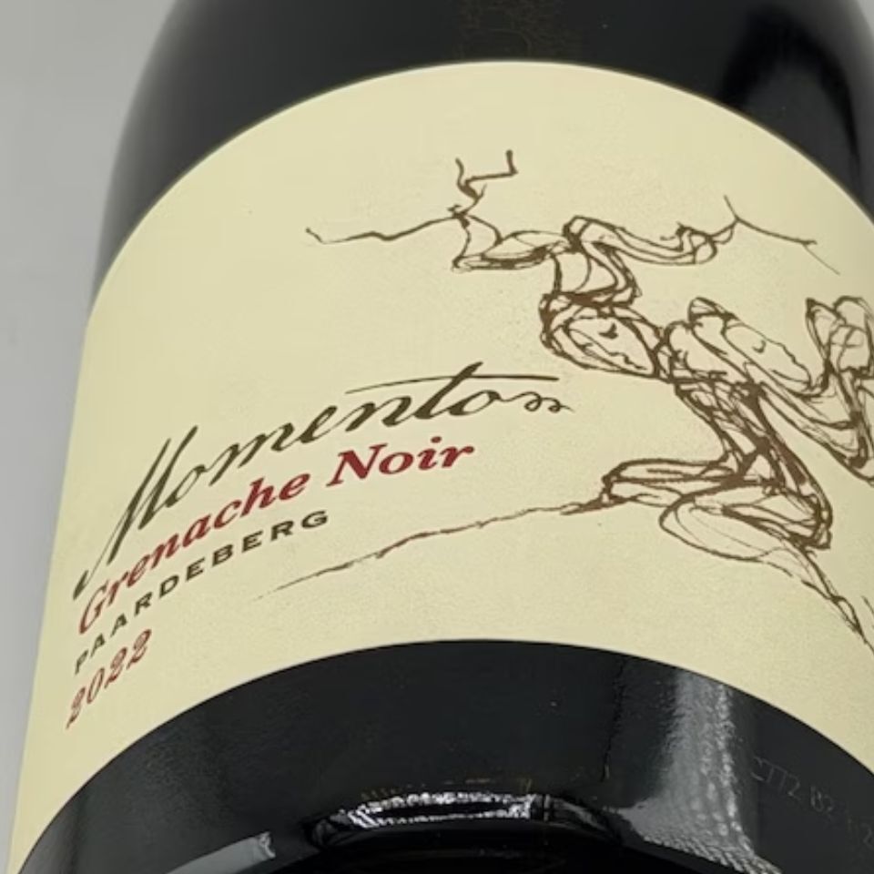 モメント・ワインズ / グルナッシュ・ノワール・パールドバーグ [2022]